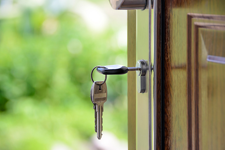 A2B Locks are able to provide local locksmiths in Sandy to repair your broken locks. 